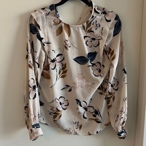 RW&CO. Floral Blouse in Cream and Black